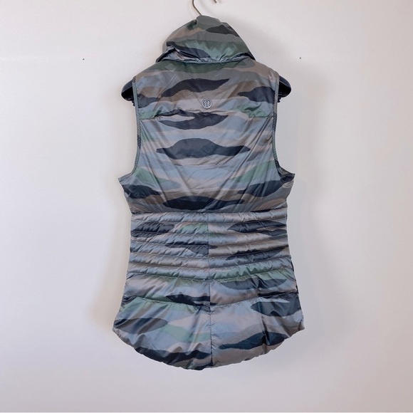 Lululemon Fluffin Awesome Vest - Picture 2 of 7